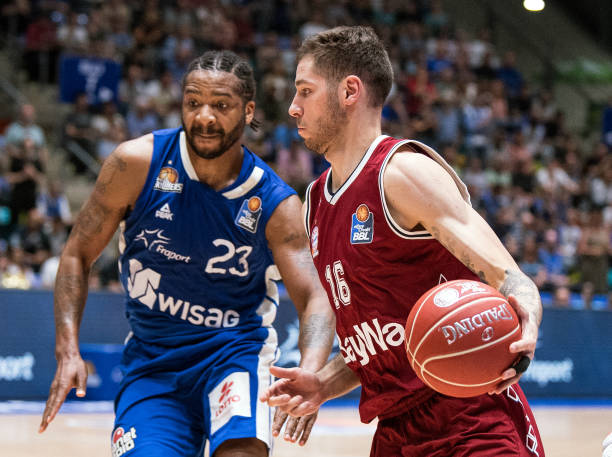 通过引入优 通过引入优