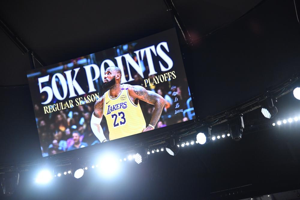 而伊萨克的 而伊萨克的