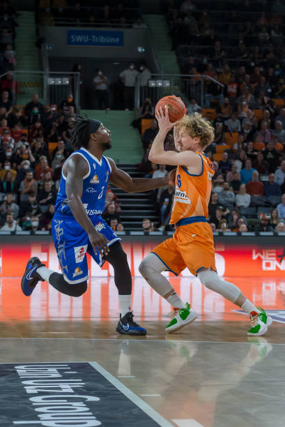 锋线球员 锋线球员