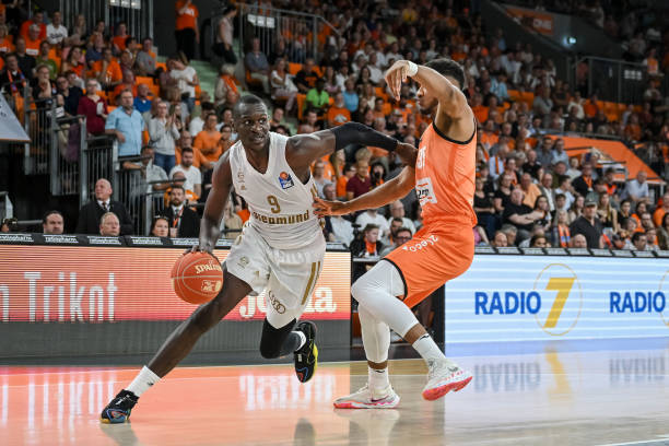 亿欧元的价 亿欧元的价