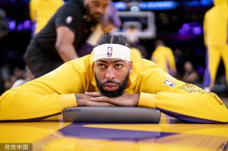 篮球联赛中 篮球联赛中